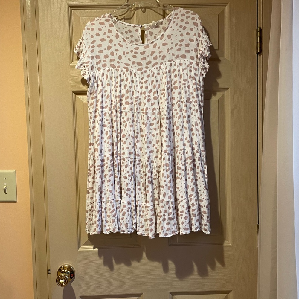 Entro Cream and Tan “Polka Dot”‎ Tiered Dress with Lining, Size Small